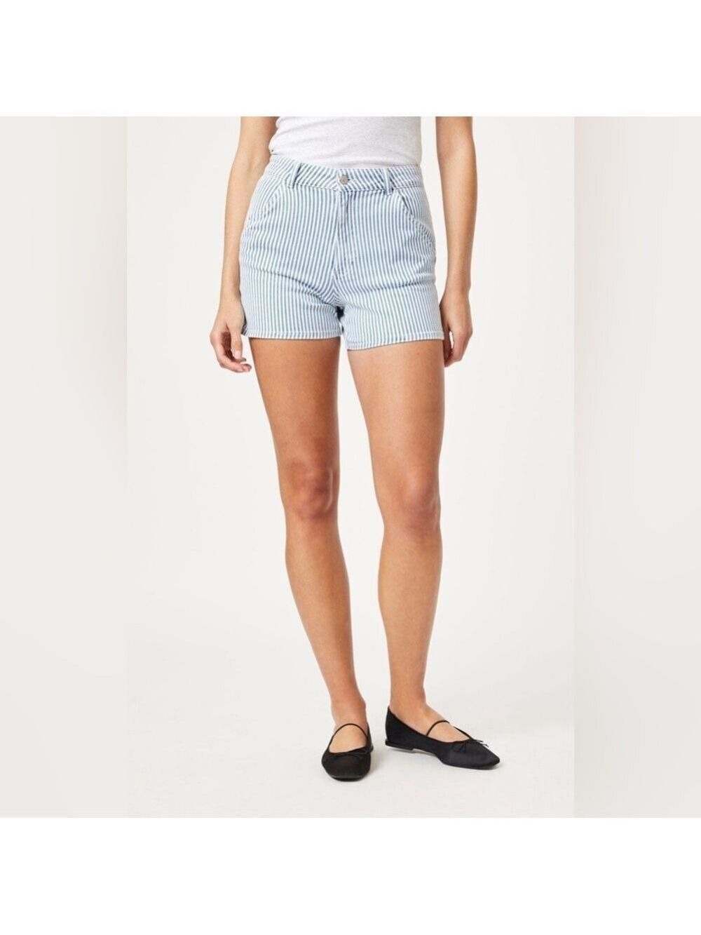 Mavi Kylie Utility Shorts - Size 30